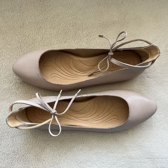 Born Kharen Beige Tan Natural Leather Ballet Flat Women 7 Tie Ankle Strap Casual - Picture 1 of 13